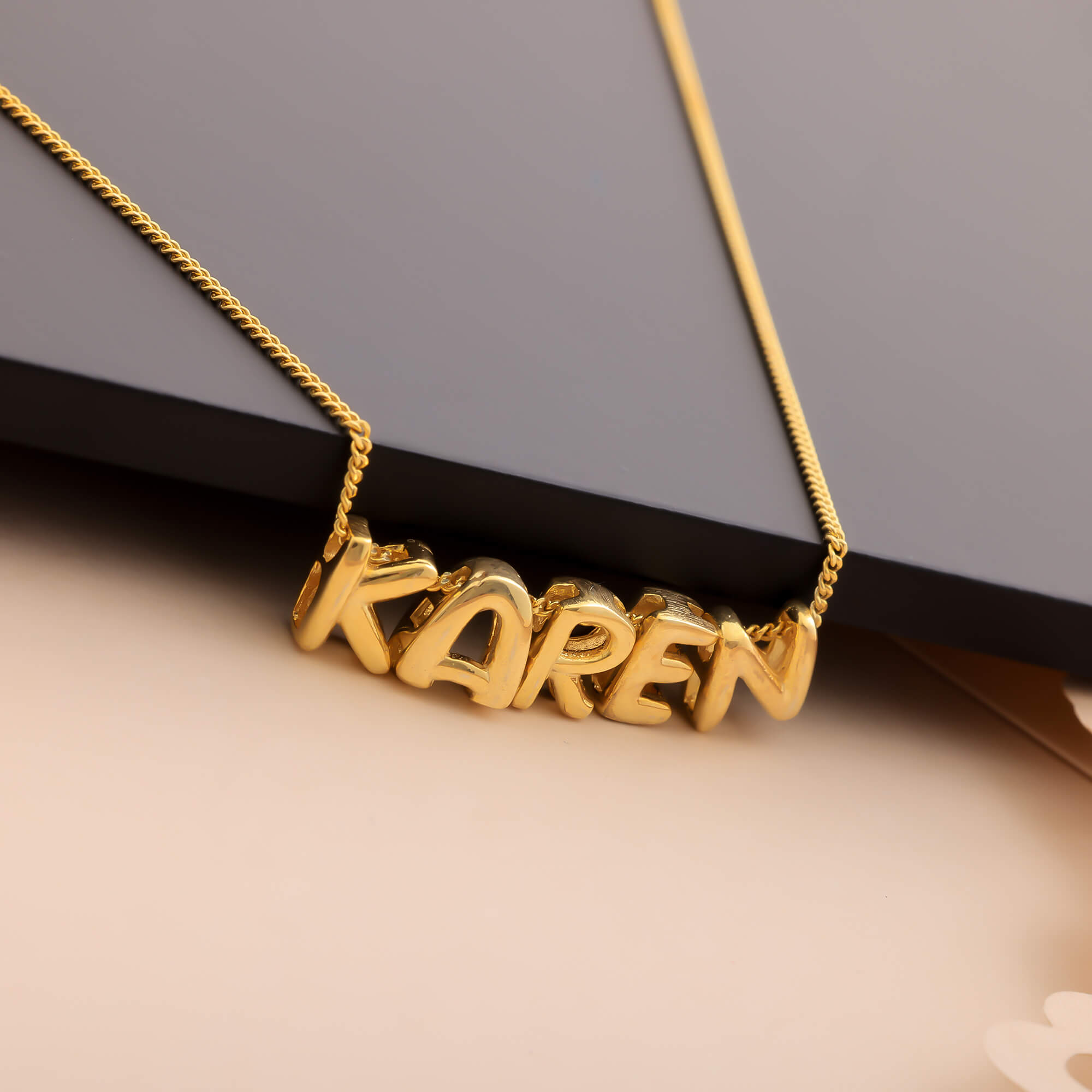 Kişiselleştirilebilir Balon Harf İsimli Kolye | 925 Ayar Gümüş LuvianaJewelry