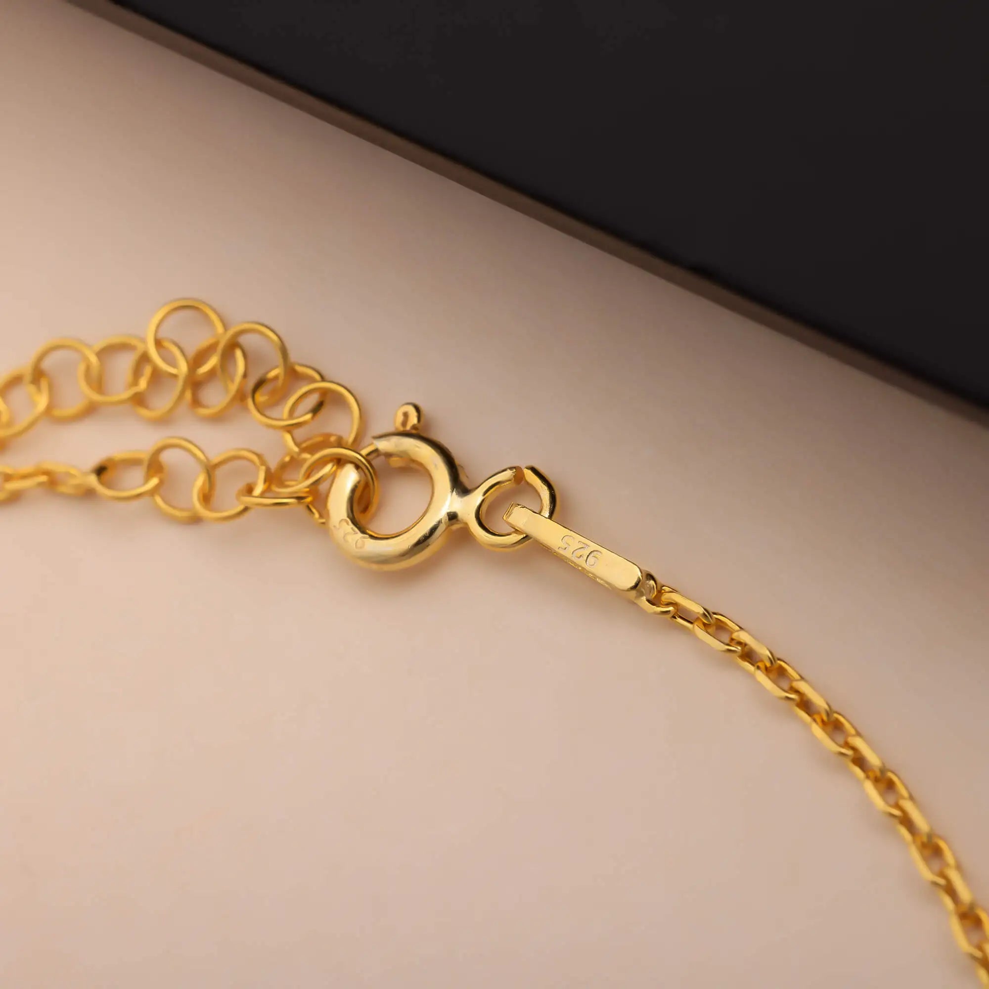 Kişiye Özel İsim Yazılı Pati 925 Ayar Gümüş Bileklik LuvianaJewelry