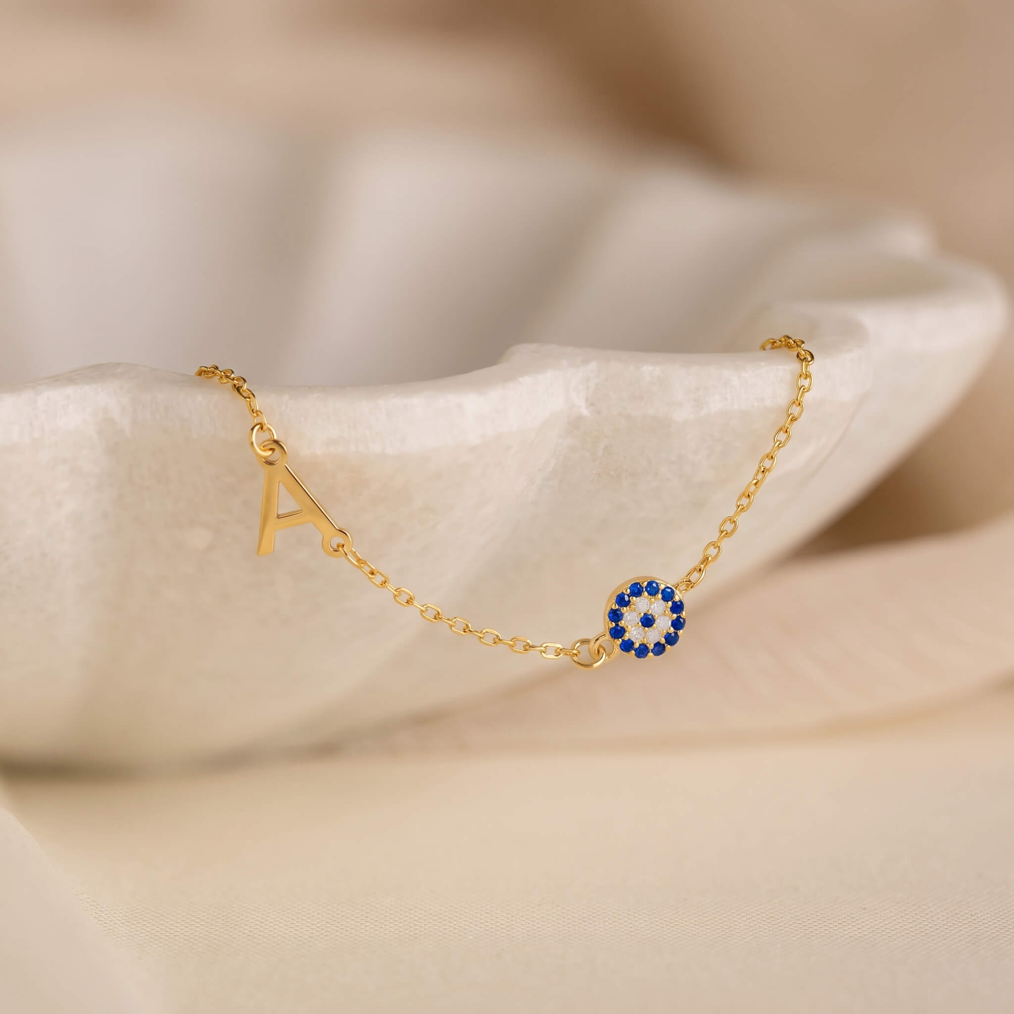 Kişiye Özel Harfli ve Nazar Boncuklu İnce Zincir Bileklik LuvianaJewelry
