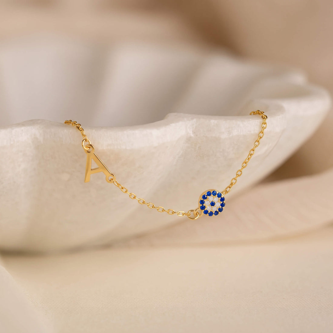 Kişiye Özel Harfli ve Nazar Boncuklu İnce Zincir Bileklik LuvianaJewelry
