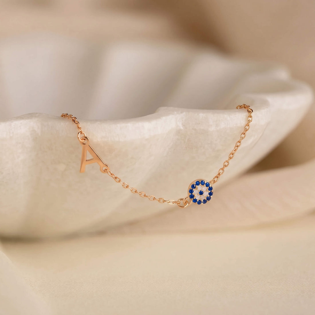 Kişiye Özel Harfli ve Nazar Boncuklu İnce Zincir Bileklik LuvianaJewelry