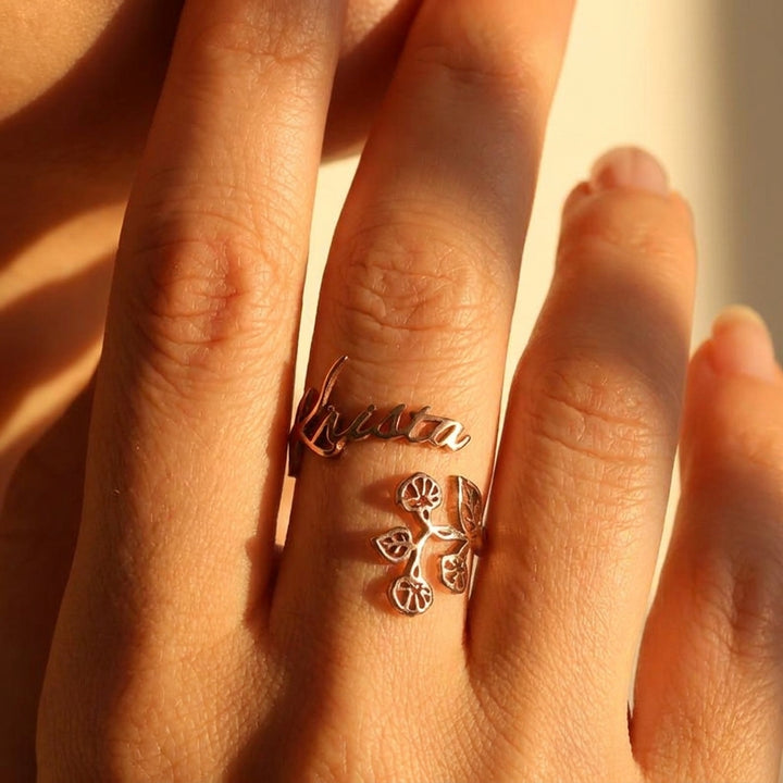 İsimli ve Doğum Çiçekli Gümüş Yüzük LuvianaJewelry