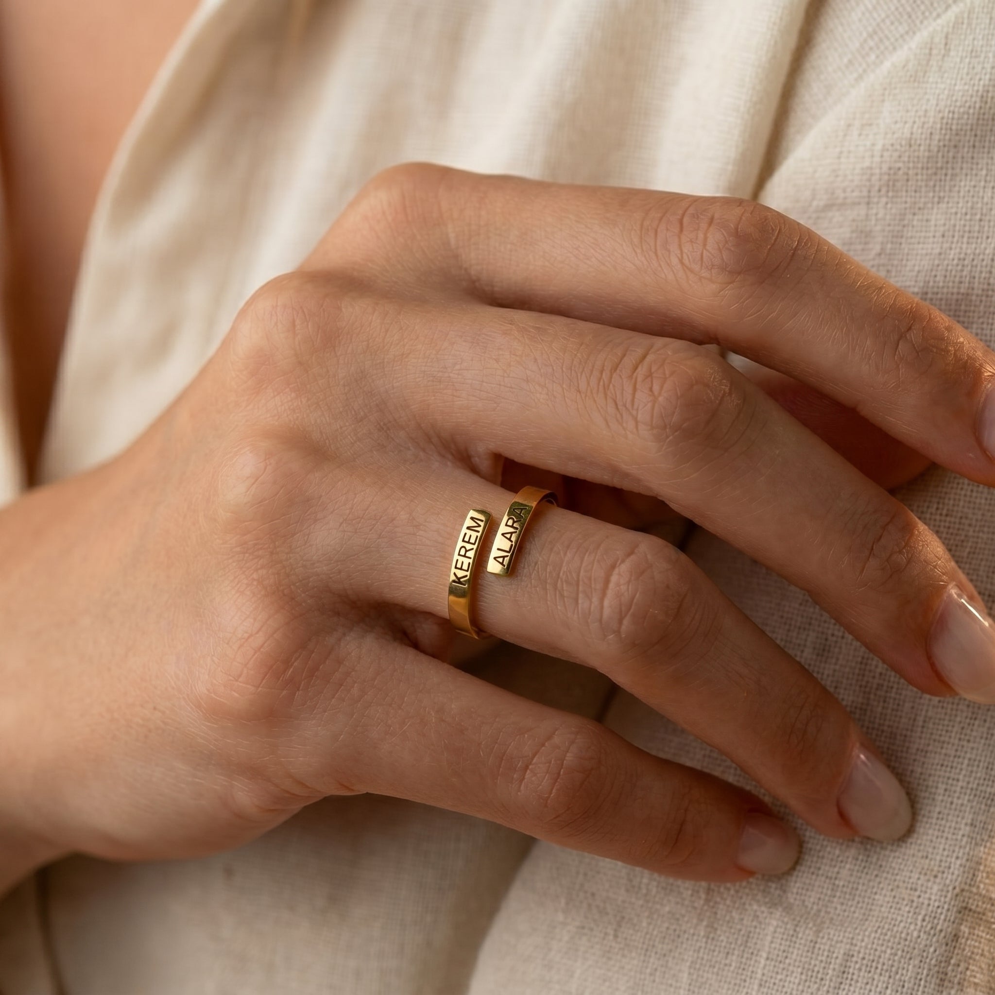 İki İsimli Sarmal Yüzük - Çift İsimli Sarmal Yüzük LuvianaJewelry