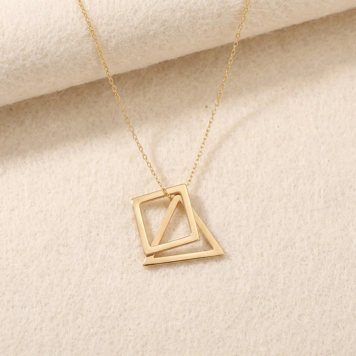 14 Ayar Altın Kaplama Gümüş Kare Üçgen Geometrik Kolye LuvianaJewelry