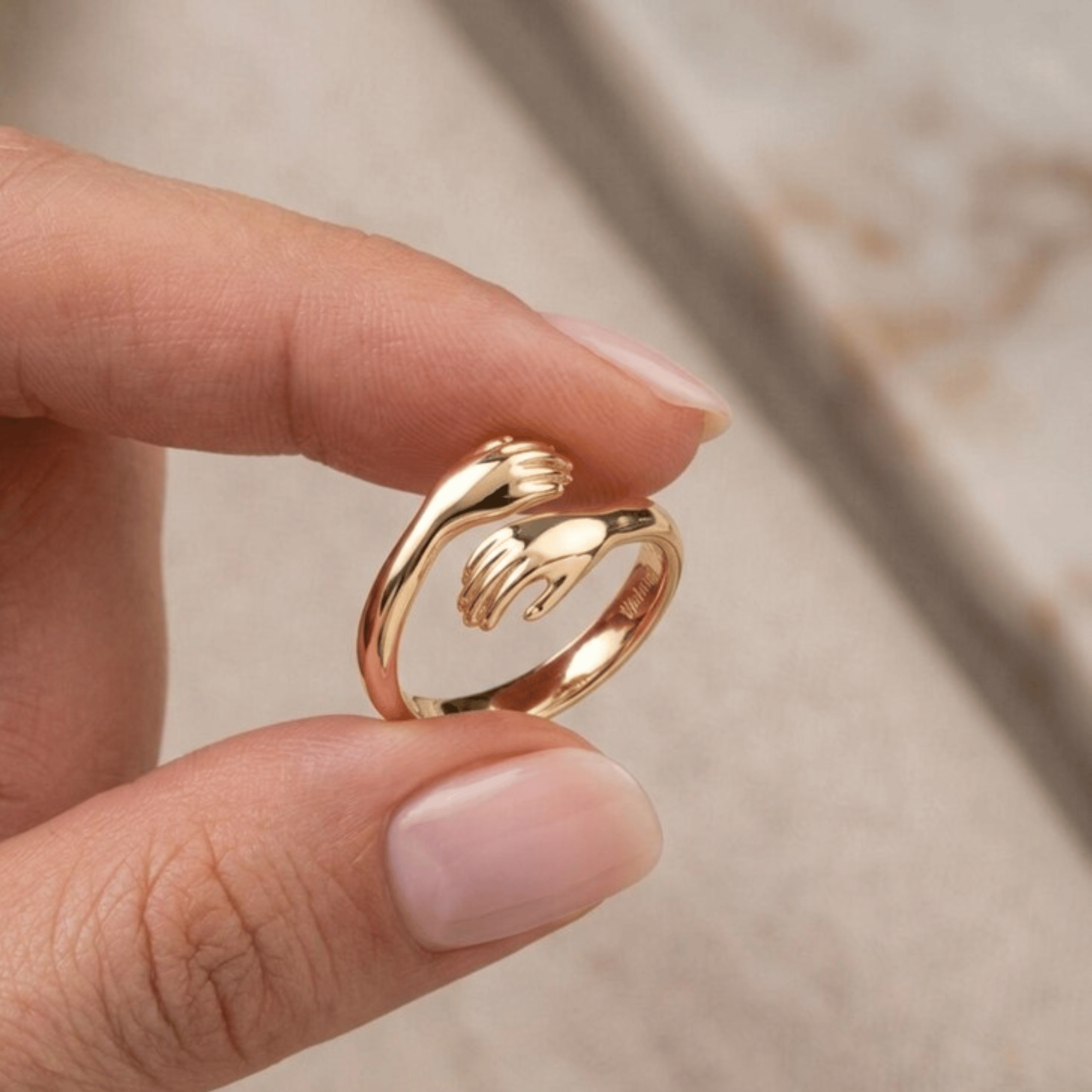 Sarılan Eller 925 Ayar Gümüş Yüzük - Ayarlanabilir Sarılma Yüzüğü LuvianaJewelry