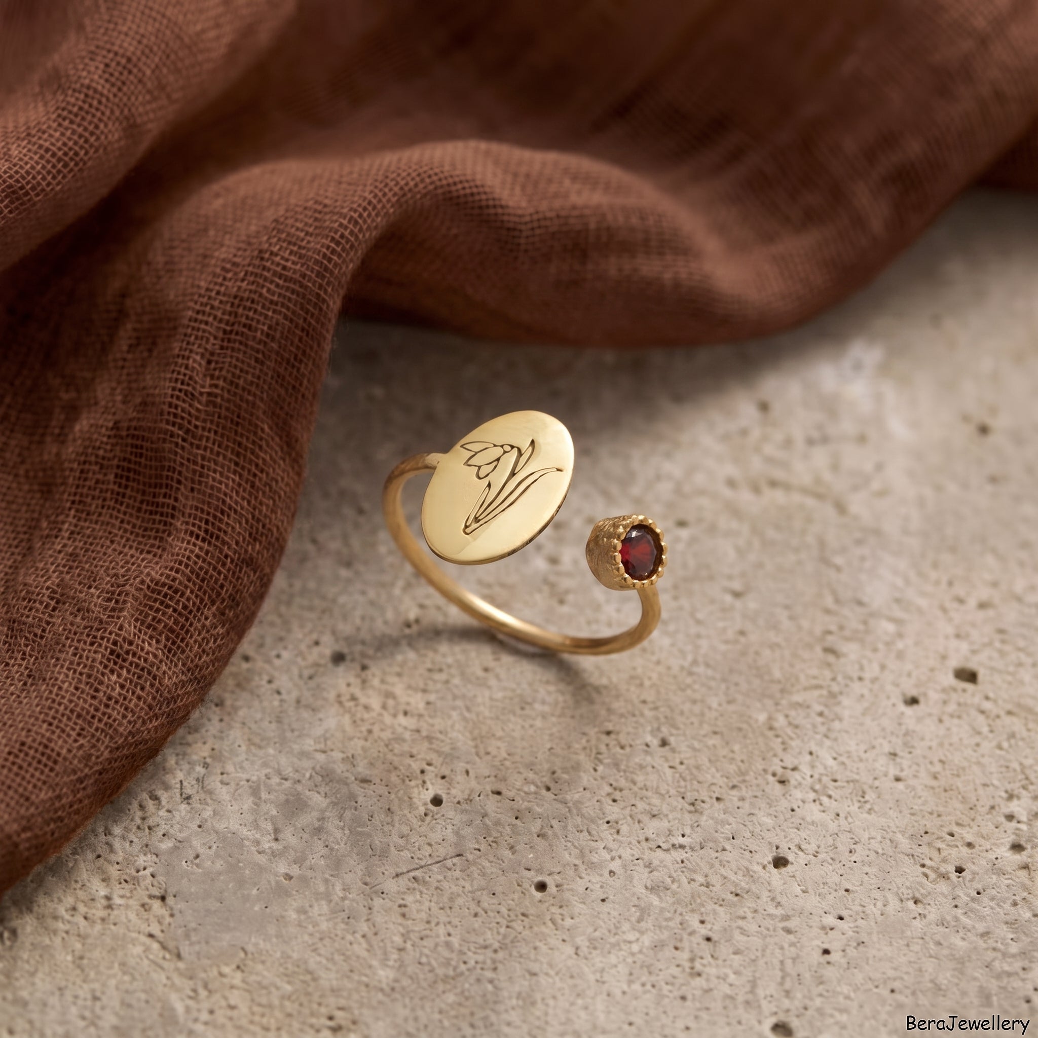Kişiselleştirilmiş Doğum Çiçeği ve Doğum Taşlı 925 Ayar Gümüş Yüzük LuvianaJewelry