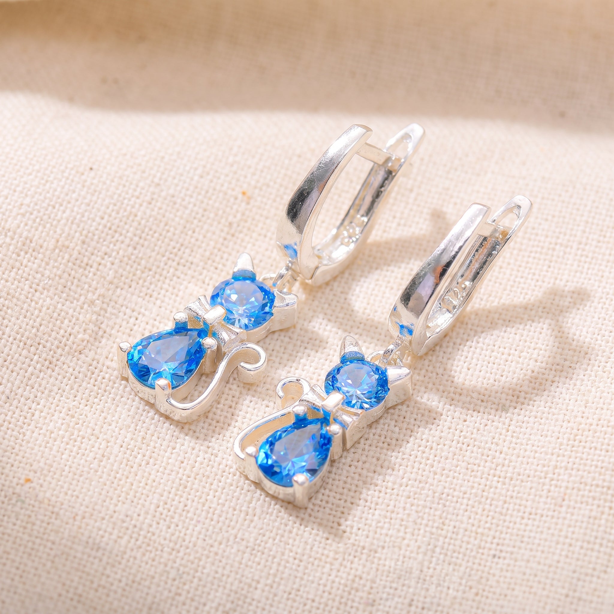 925 Ayar Gümüş Doğum Taşlı Zirkon Kedi Küpe LuvianaJewelry